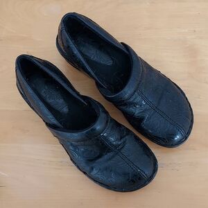 Thom McAn Toronto Black Sz 8 Toilled Clogs Work Shoes Floral Faux Leather Nurse